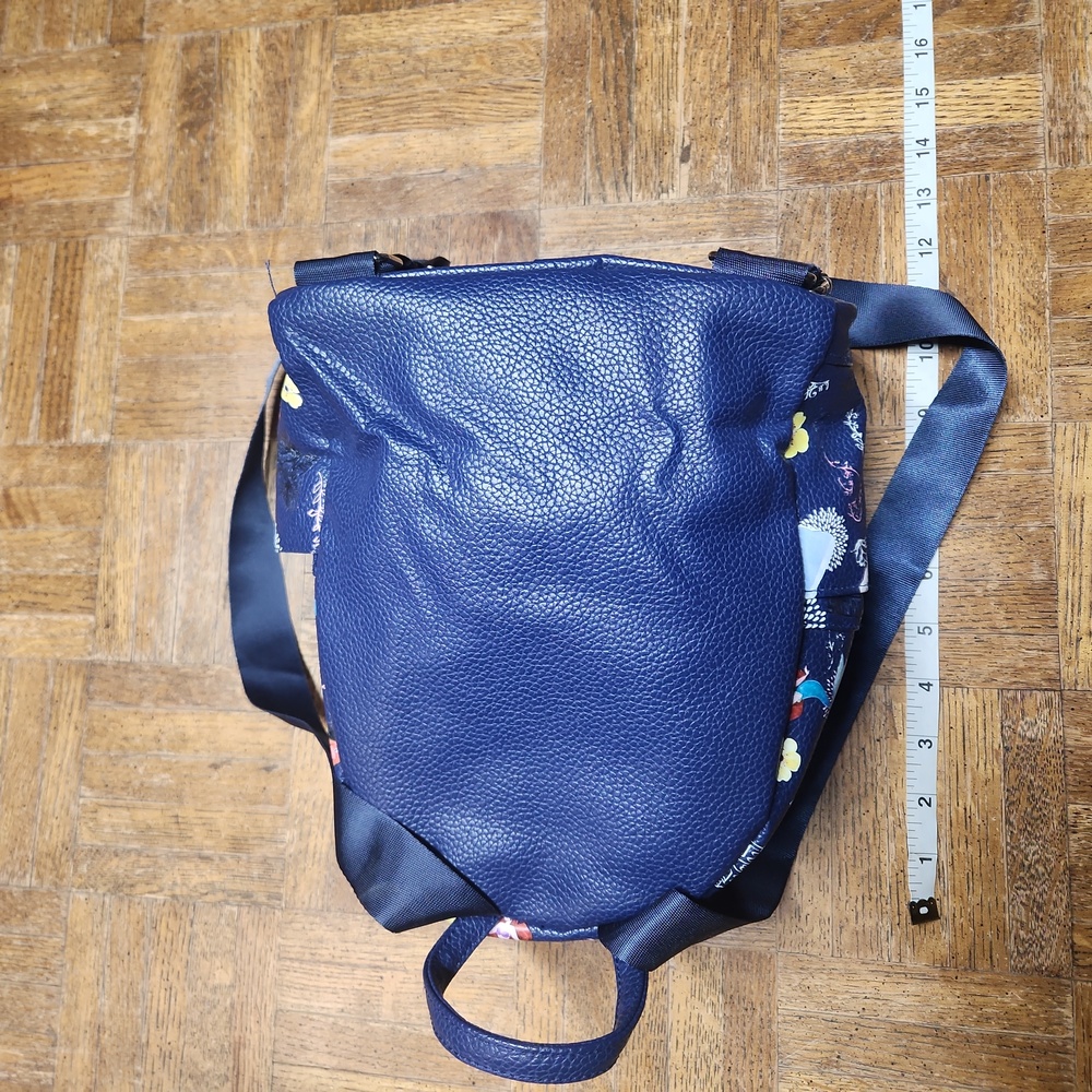 Disney Princess Edition Bag - Picture 3 of 6